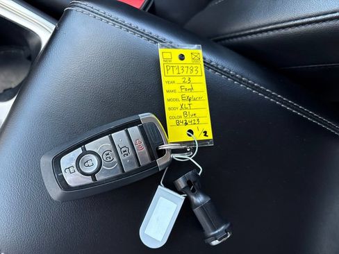 Used 2023 Ford Explorer XLT w/ Equipment Group 202A AWD/4WD image 12