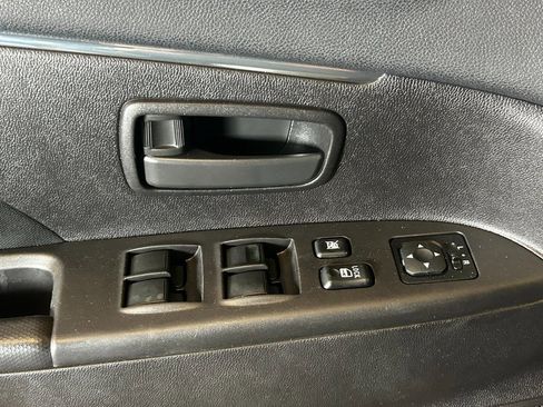 Used 2015 Mitsubishi Outlander Sport ES image 16