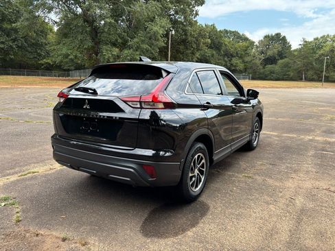 Used 2023 Mitsubishi Eclipse Cross ES AWD/4WD image 10