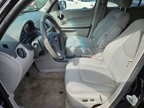Used 2008 Chevrolet HHR LS image 11