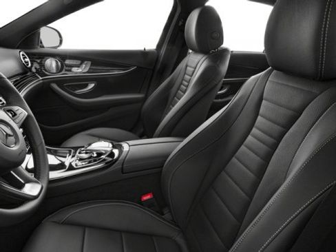 Used 2018 Mercedes-Benz E 400 4MATIC Sedan w/ Premium 1 Package image 12
