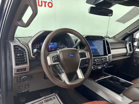 Used 2022 Ford F350 King Ranch w/ King Ranch Ultimate Package AWD/4WD image 16