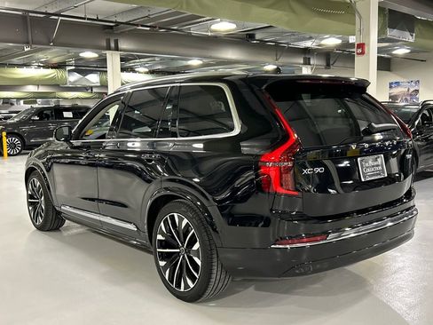 Certified 2025 Volvo XC90 T8 Ultra image 4