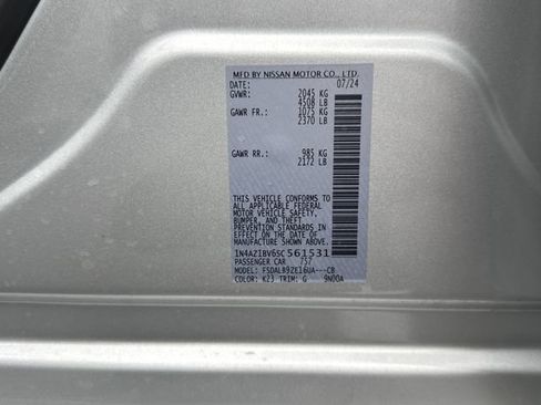 Used 2025 Nissan Leaf S FWD image 13