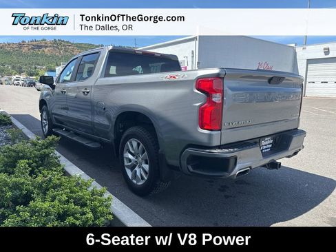 Used 2020 Chevrolet Silverado 1500 Custom w/ Custom Value Package AWD/4WD image 7