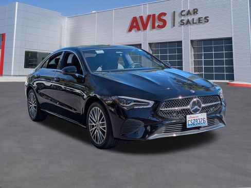 Used 2025 Mercedes-Benz CLA 250 4MATIC image 3