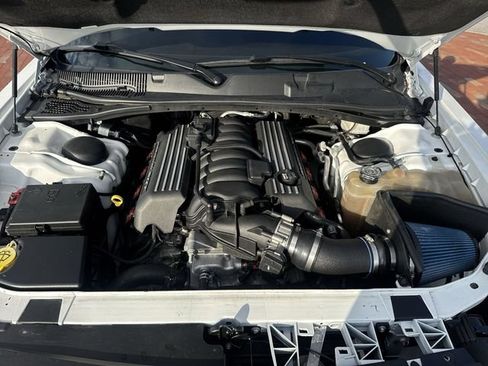 Used 2020 Dodge Challenger R/T Scat Pack RWD image 30