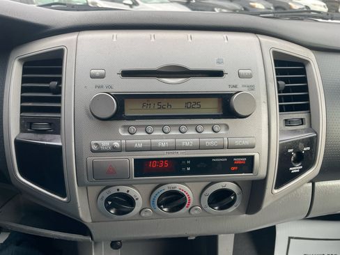 Used 2008 Toyota Tacoma PreRunner image 19