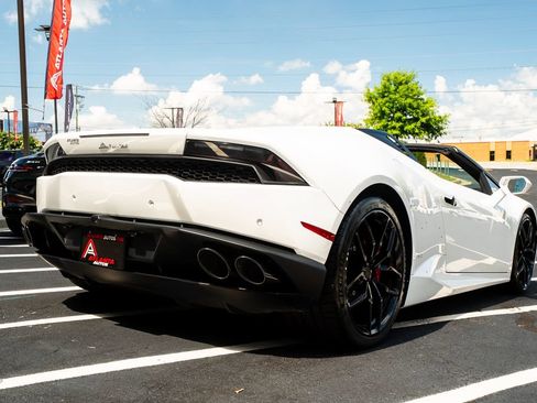 Used 2017 Lamborghini Huracan LP 610-4 AWD/4WD image 14