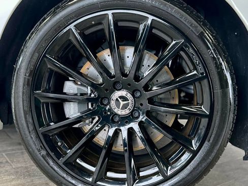 Used 2023 Mercedes-Benz S 500 4MATIC w/ AMG Line image 39