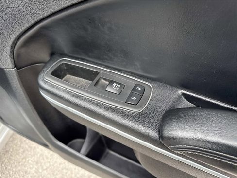 Used 2021 Dodge Charger SXT w/ Leather Interior Group image 29