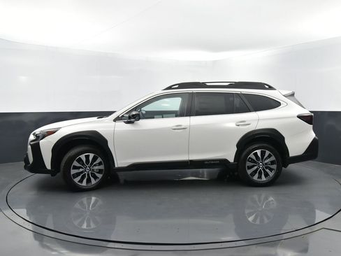 Certified 2023 Subaru Outback Limited image 8