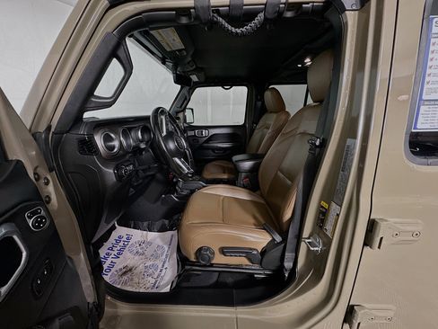 Used 2020 Jeep Gladiator Rubicon AWD/4WD image 20