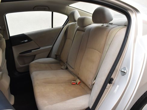 Used 2013 Honda Accord LX image 21