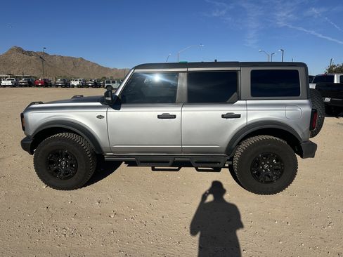 Used 2023 Ford Bronco Wildtrak AWD/4WD image 2