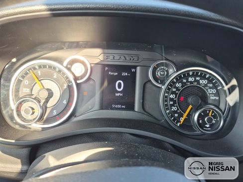 Used 2022 RAM 2500 Tradesman AWD/4WD image 9