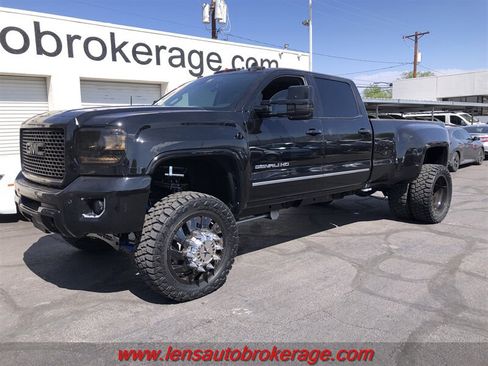 Used 2016 GMC Sierra 3500 Denali w/ Duramax Plus Package AWD/4WD image 5