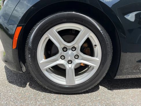 Used 2017 Chevrolet Camaro LT RWD image 18