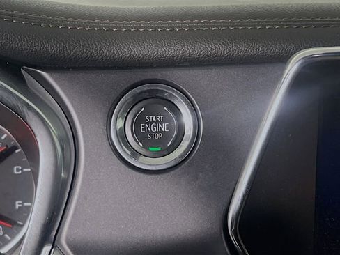 Used 2020 Chevrolet Blazer Premier image 18