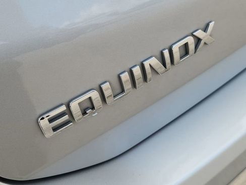 Used 2018 Chevrolet Equinox LT FWD image 30