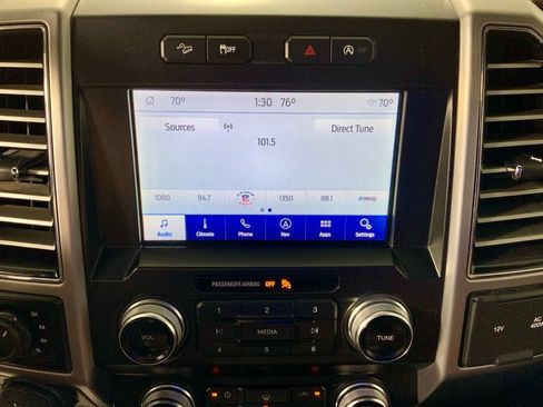 Used 2019 Ford F150 Platinum w/ FX4 Off-Road Package AWD/4WD image 23