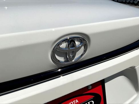 Used 2026 Toyota Corolla LE FWD image 30
