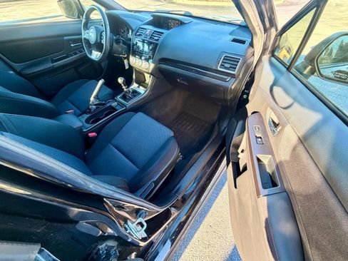 Used 2015 Subaru WRX image 8