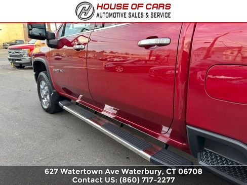 Used 2020 Chevrolet Silverado 2500 LTZ w/ LTZ Premium Package image 12