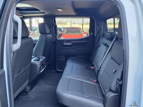 New 2026 GMC Sierra 1500 SLT w/ SLT Premium Plus Package AWD/4WD image 43