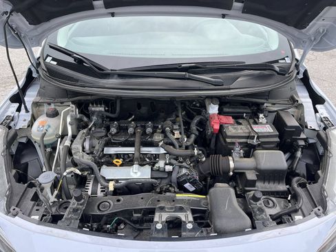 Used 2025 Nissan Versa SV FWD image 37