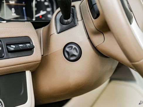 Used 2021 GMC Yukon Denali image 41