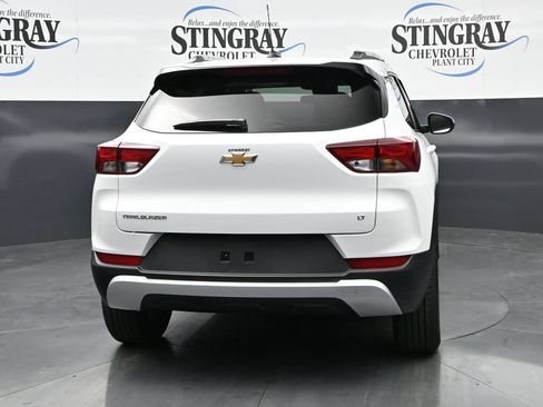 Used 2023 Chevrolet TrailBlazer LT FWD image 6