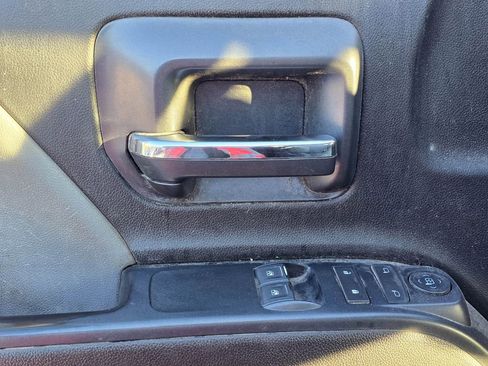 Used 2019 Chevrolet Silverado 2500 W/T w/ WT Convenience Package image 9