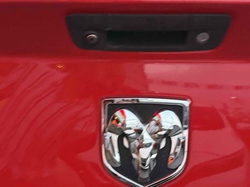 Used 2017 RAM 1500 Big Horn RWD image 47