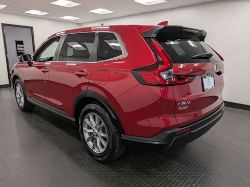 Used 2023 Honda CR-V EX image 6