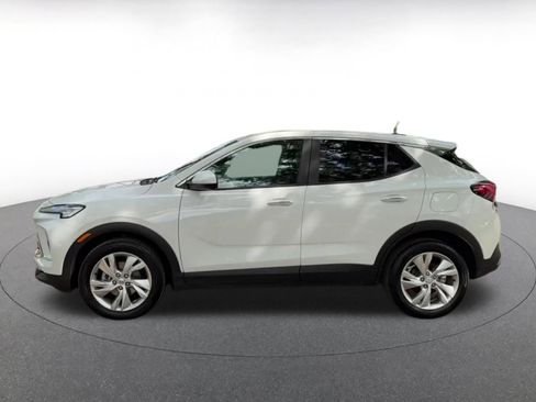 Used 2025 Buick Encore GX Preferred image 9