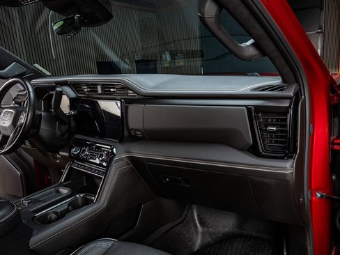 Used 2024 GMC Sierra 2500 AT4X w/ AT4X AEV Edition AWD/4WD image 18