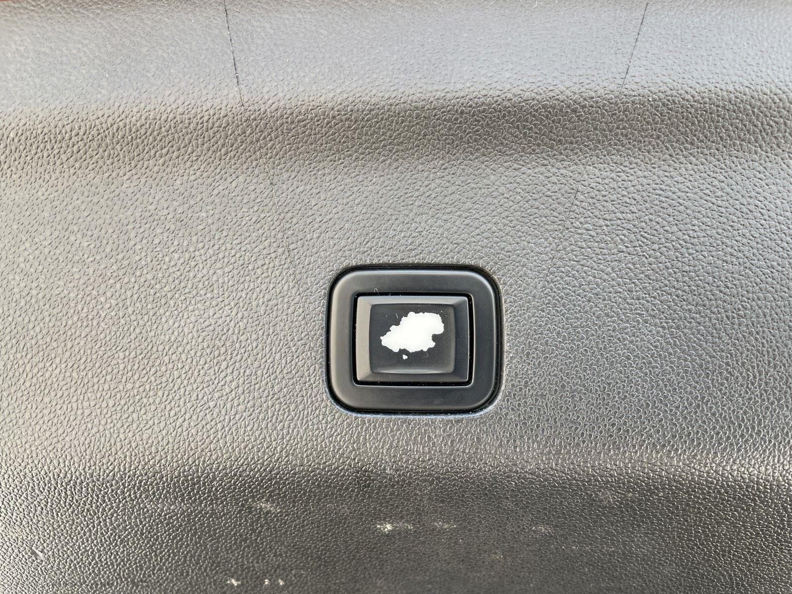 Used 2021 Chevrolet Tahoe Z71 AWD/4WD image 45