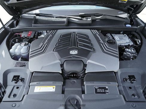 Used 2024 Lamborghini Urus S AWD/4WD image 15