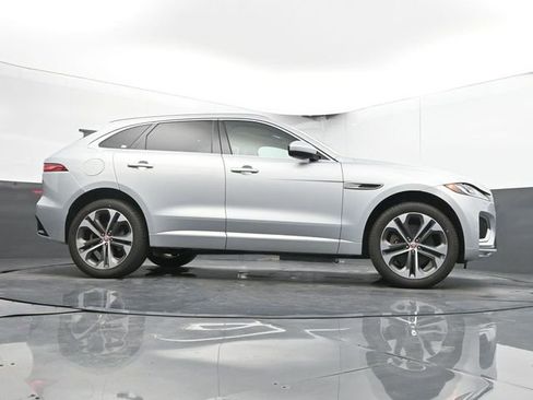 Used 2023 Jaguar F-PACE R-Dynamic S AWD/4WD image 45