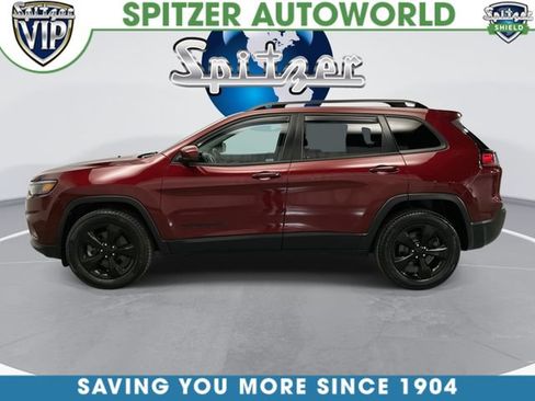 Used 2019 Jeep Cherokee Latitude Plus AWD/4WD image 8