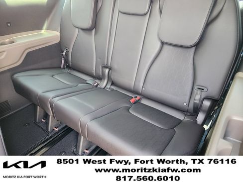 New 2026 Kia Carnival EX FWD image 20