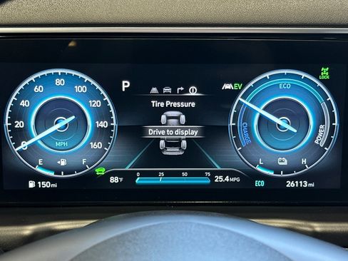Used 2023 Hyundai Tucson Limited image 25
