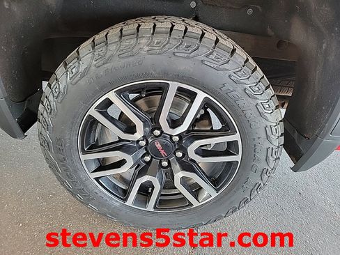 Used 2021 GMC Sierra 1500 AT4 w/ AT4 Preferred Package image 11