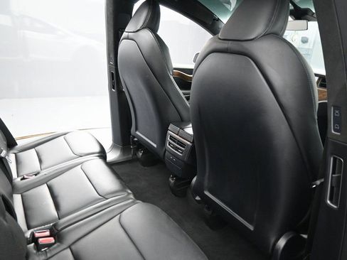 Used 2020 Tesla Model X Long Range image 35
