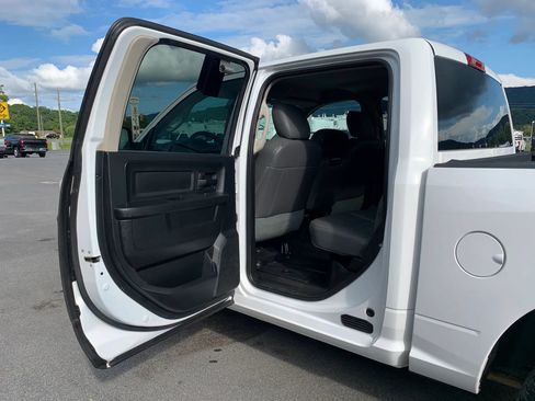 Used 2016 RAM 1500 Tradesman w/ Popular Equipment Group AWD/4WD image 23