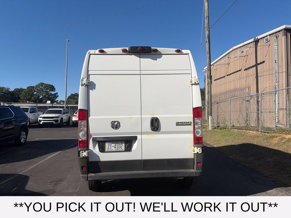 Used 2025 RAM ProMaster 2500 w/ Convenience Group FWD image 5