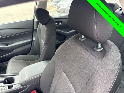 Used 2025 Honda Accord SE image 15