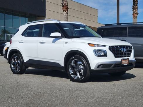 New 2026 Hyundai Venue SEL image 29