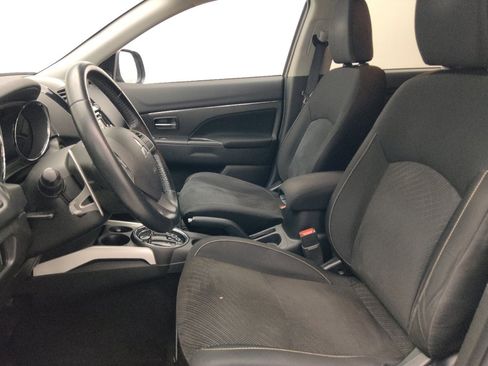 Used 2014 Mitsubishi Outlander Sport SE AWD/4WD image 17